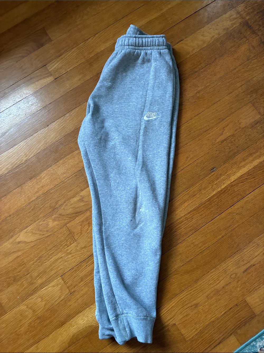 Nike Mens small Gray Heather Joggers - small hole at the knee, easy to patch